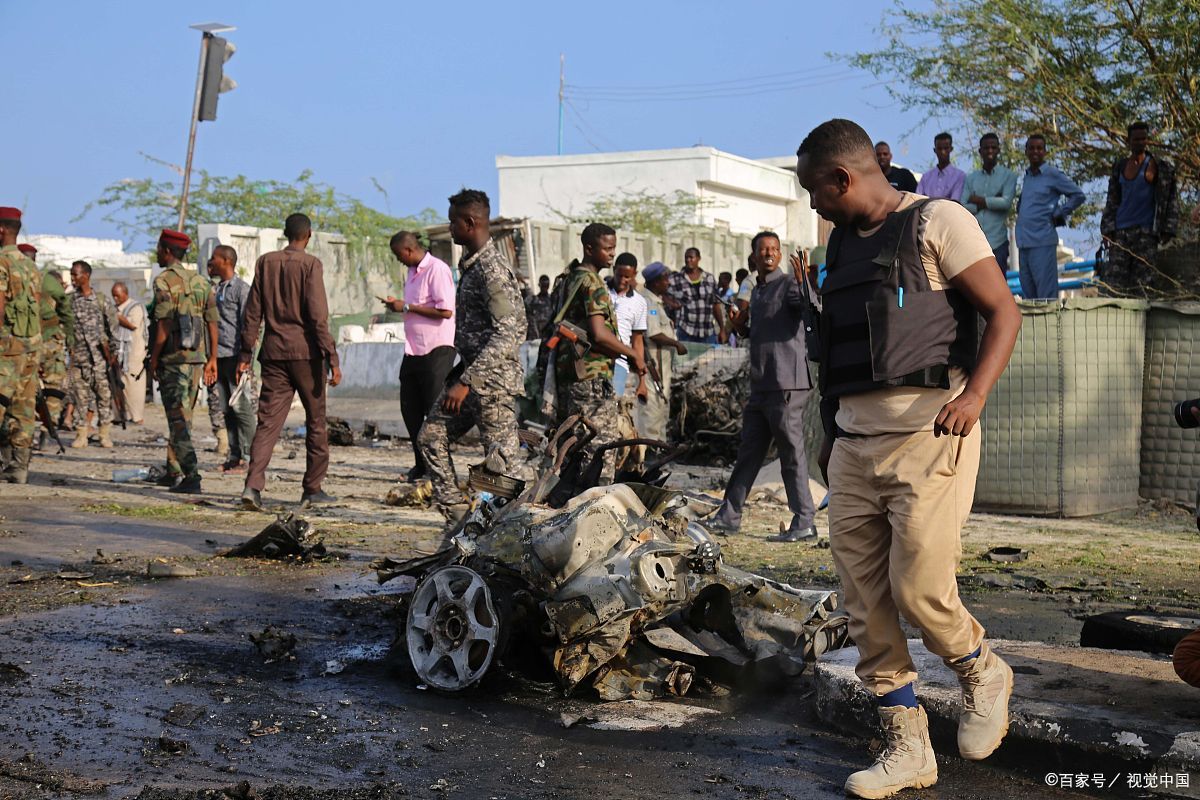 aoa体育-沙尔克客场惨败，跌入降级区(沙尔克客场惨败,跌入降级区了)