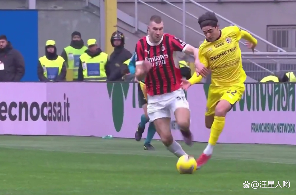 关于帕尔马主场惨败，防守出现问题的信息