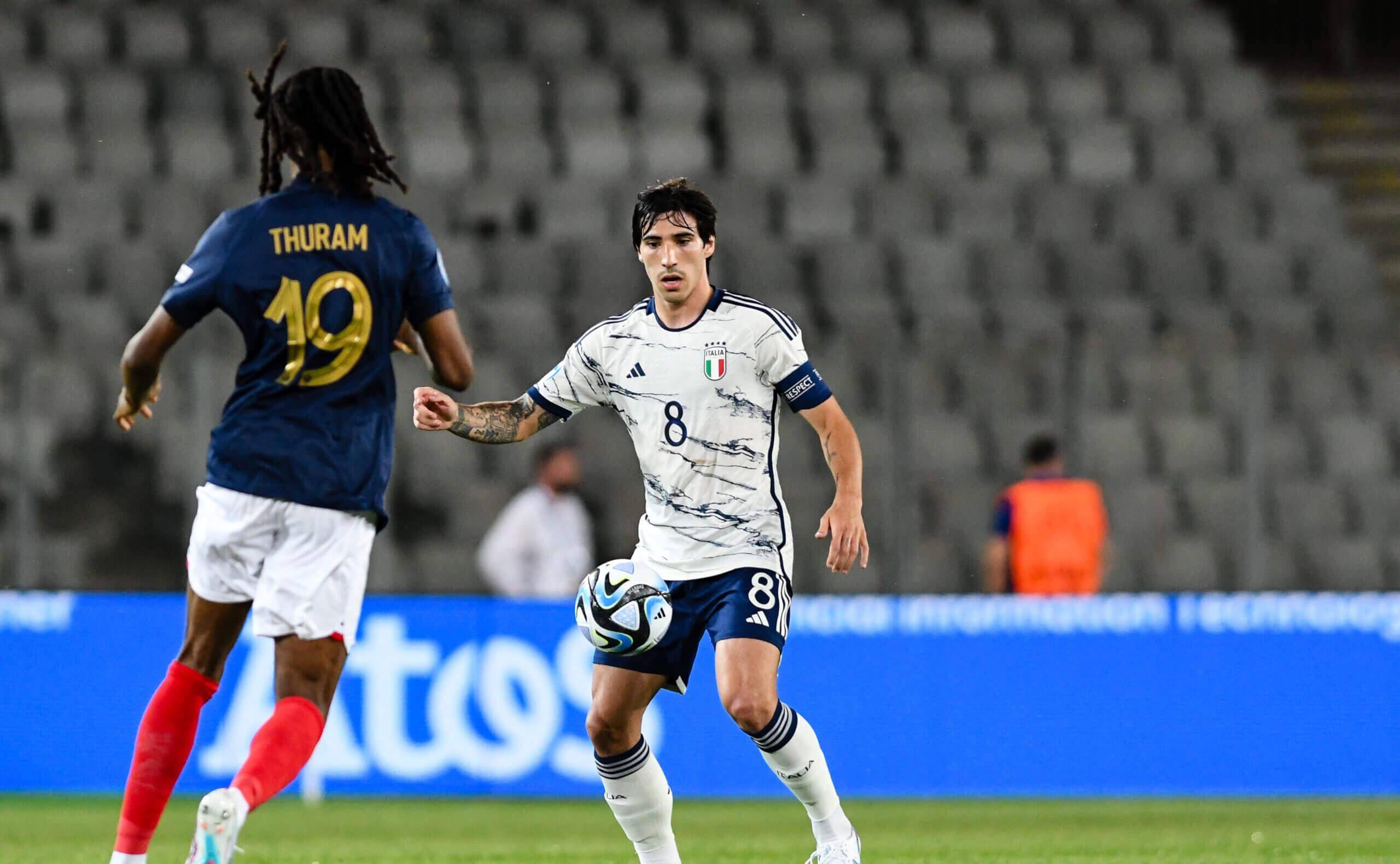 aoa体育官网-包含尤文图斯连败陷低迷，需迅速调整状态的词条