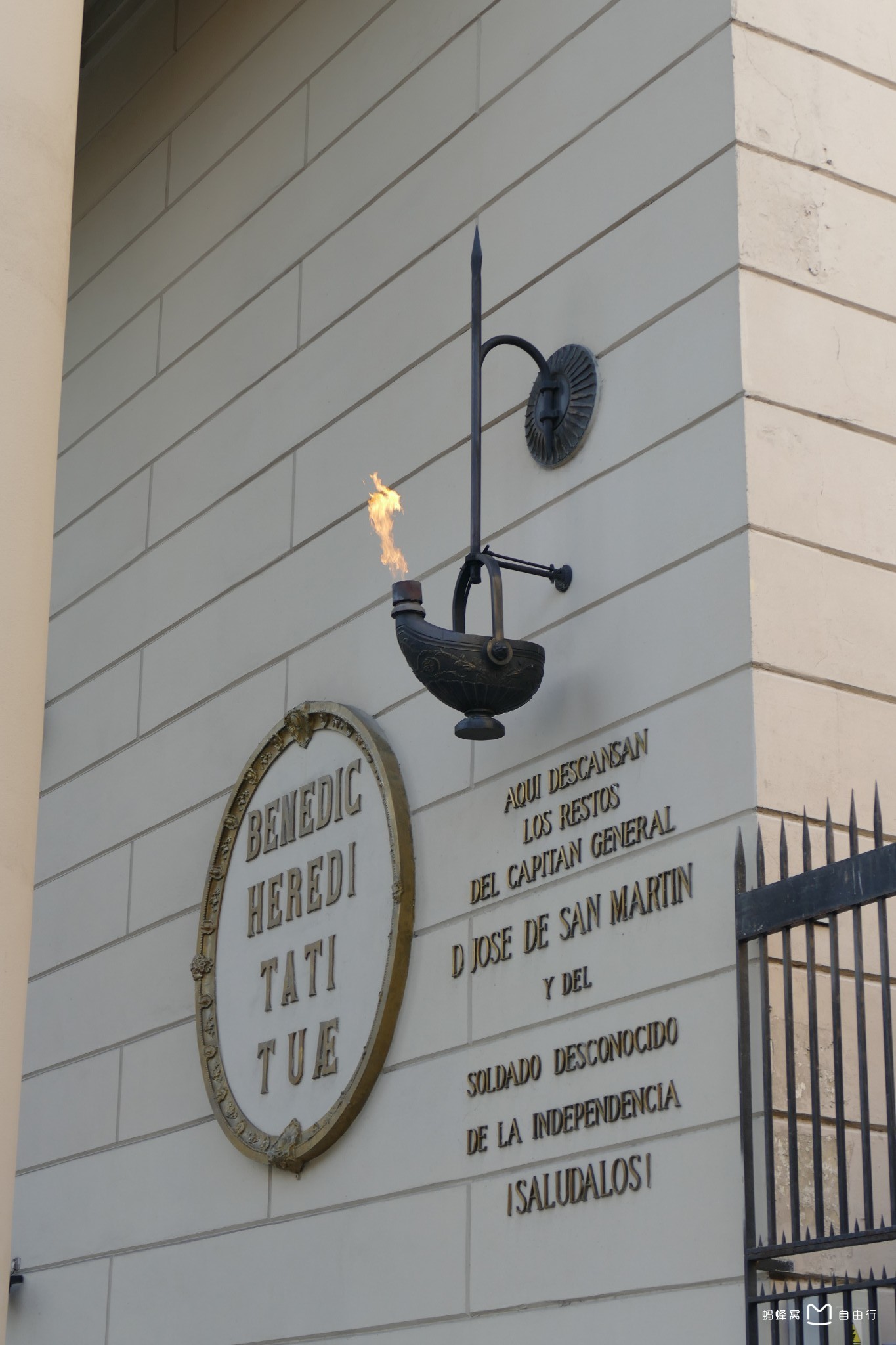 包含布宜诺斯艾利斯独立技战术演练密集，冲刺冠军全力以赴的词条