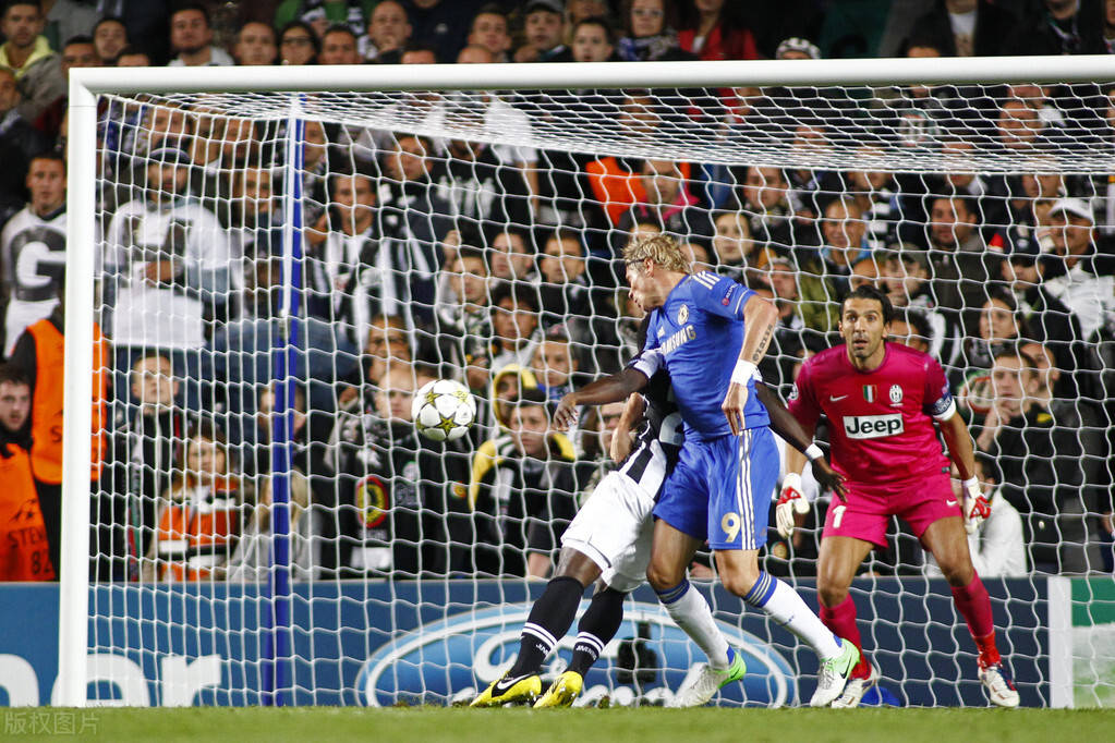 aoa体育视频-达姆施塔特主场遭遇惨败，降级形势严峻