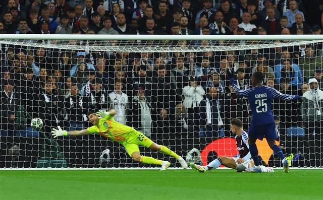 aoa体育娱乐-皇马点球大战力克拜仁，杀进四强！