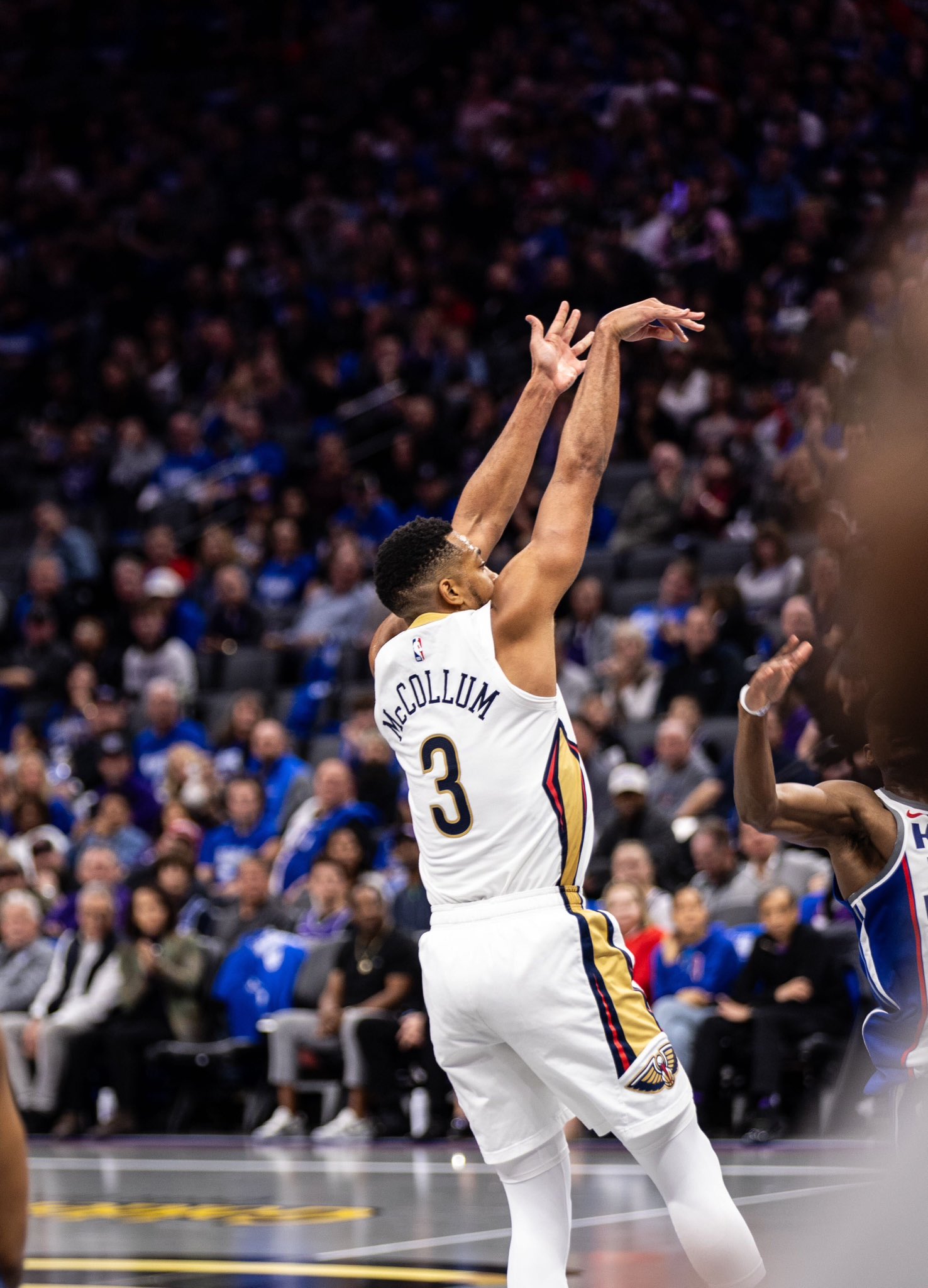 aoa体育-包含高空对决：鹈鹕对决太阳，谁将笑到最后？的词条