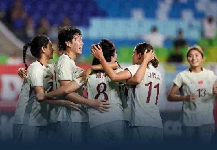 迎接挑战:女足选手永不放弃的简单介绍 迎接挑战:女足选手永不放弃的简单介绍