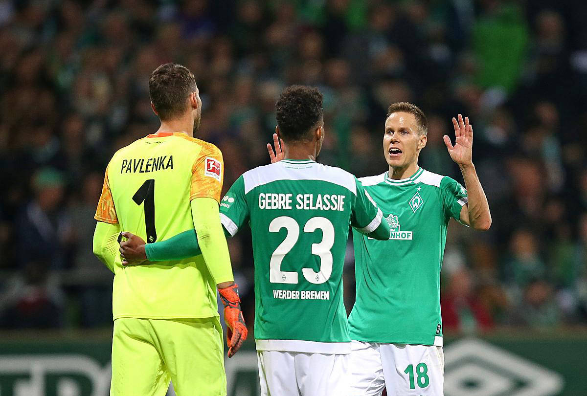 aoa体育官网-弗赖堡在客场抢夺胜利，大出风头的简单介绍