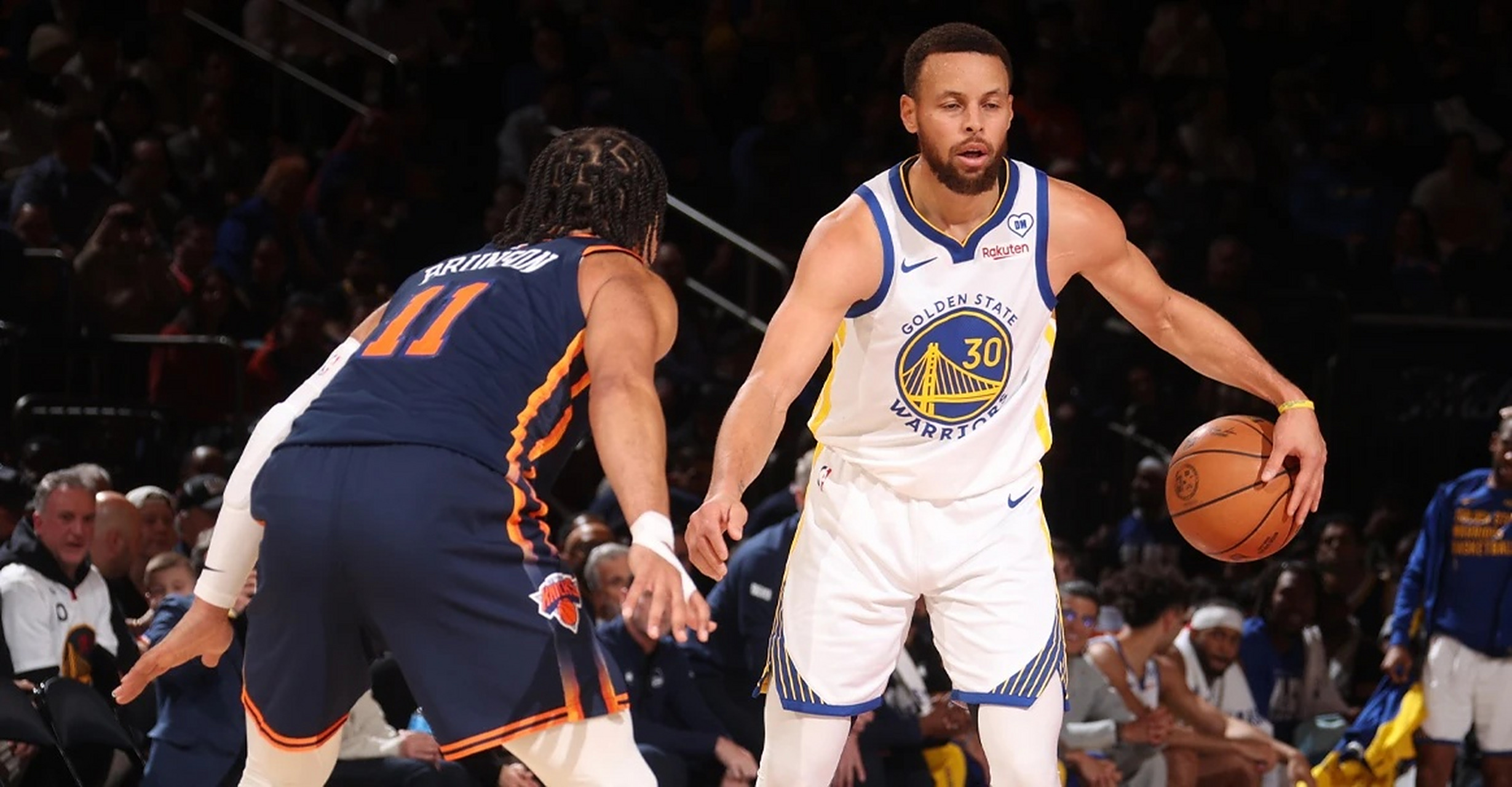 勇士队客场绝杀马刺队,追赶西部前八的简单介绍 勇士队客场绝杀马刺队,追赶西部前八的简单介绍