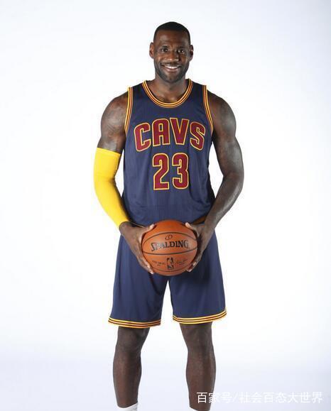 aoa体育课程-勒布朗-詹姆斯慷慨捐款支持社区建设，影响力再次体现的简单介绍