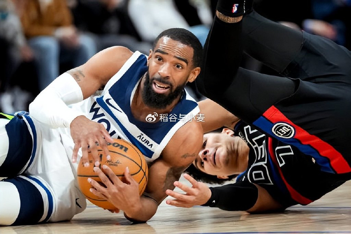 活塞重金引进年轻天赋，力图重返季后赛赛场的简单介绍