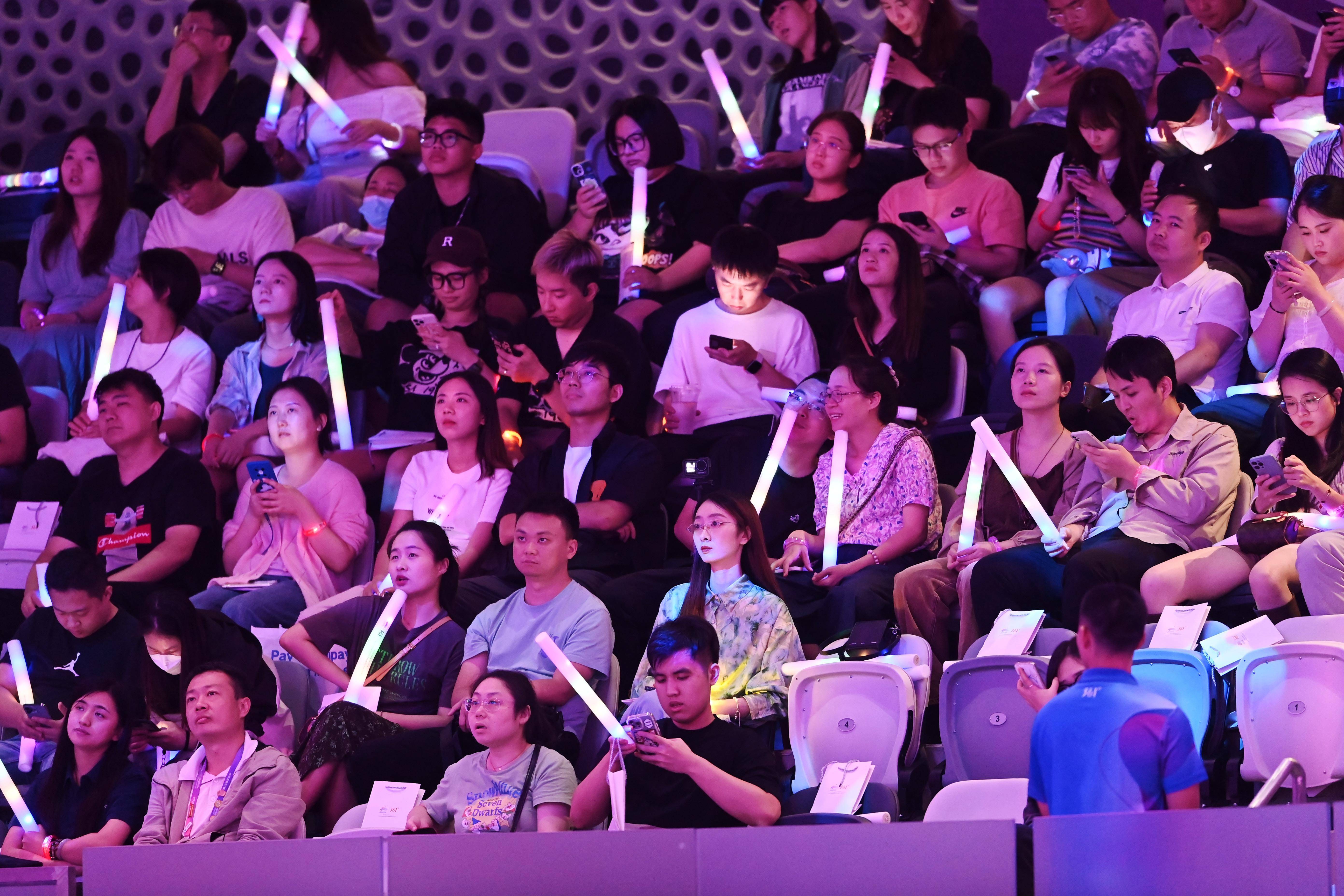 aoa体育教练-精彩纷呈的比赛画面，感动万千观众的简单介绍