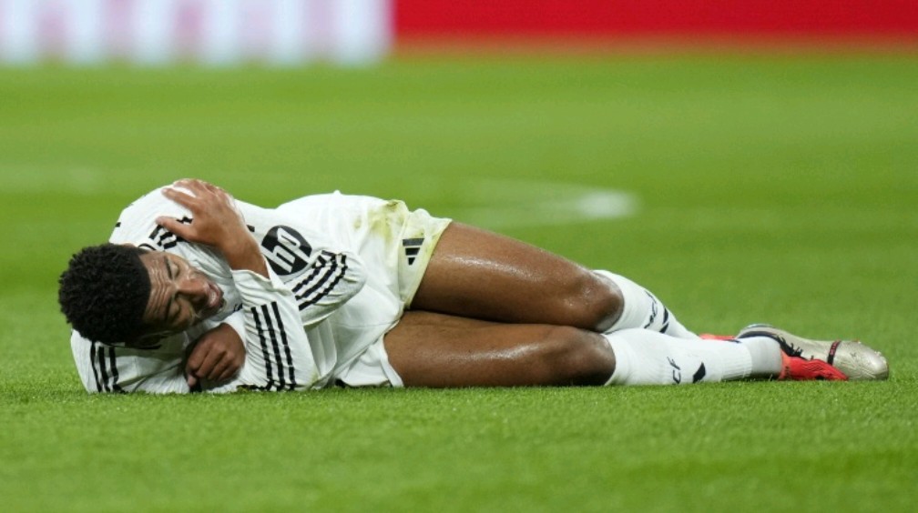 匈牙利国家队遗憾出局,球员掩面泪奔心痛难忍 匈牙利国家队遗憾出局,球员掩面泪奔心痛难忍