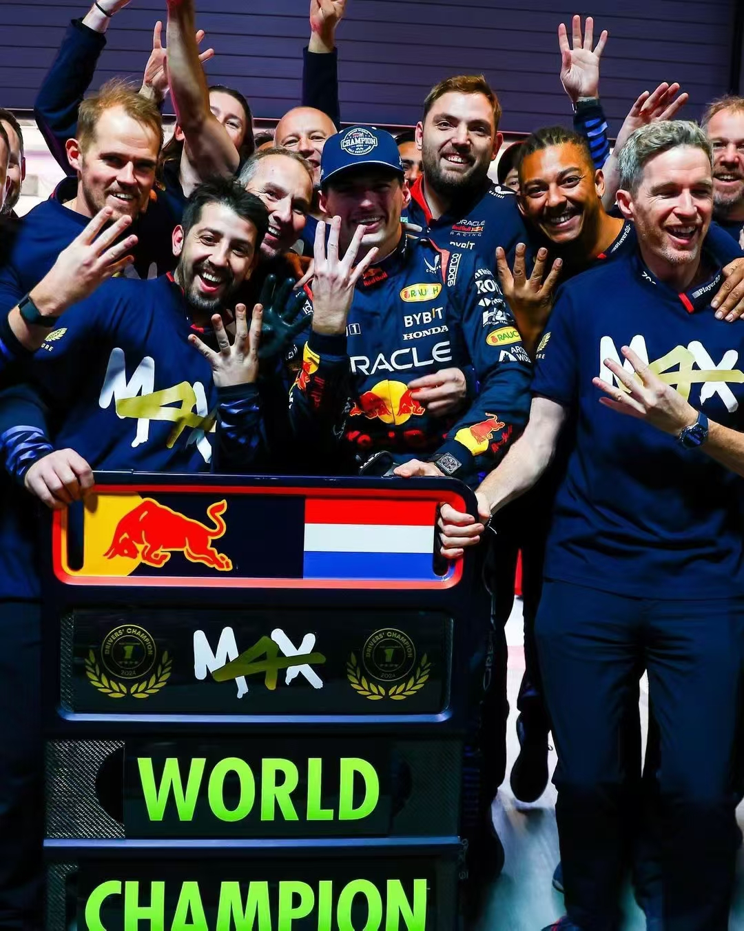 aoa体育新闻-哥伦比亚大破冰岛，成功赢得欧洲杯参赛资格的简单介绍