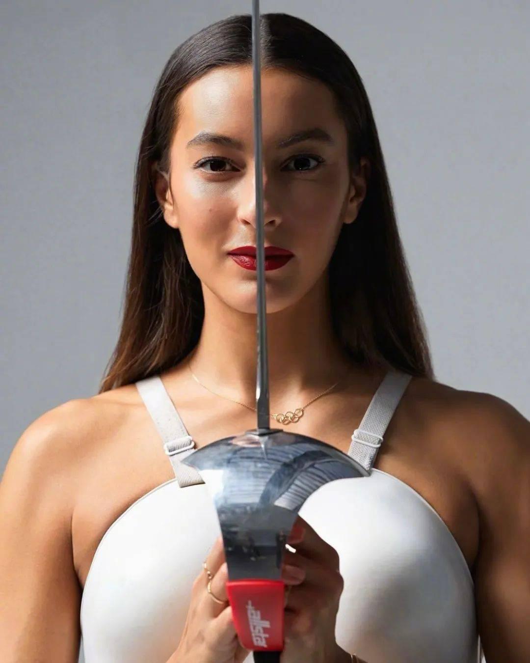 aoa体育课程-英国击剑选手精湛技艺，无人能及的简单介绍