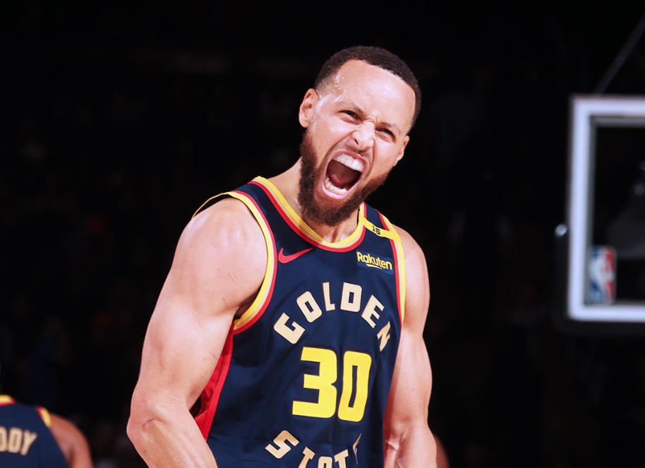 aoa体育娱乐-包含球队危机四伏！连战连败，季后赛抢位压力巨大的词条