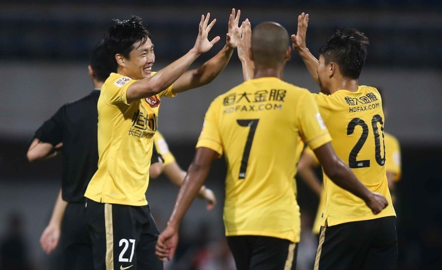 恒大客场逼平，冠军梦想渐行渐远