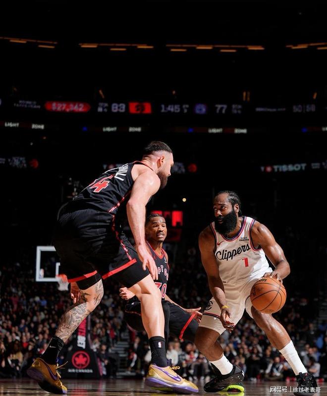 哈登季后赛恶斗猛龙法力惊人的简单介绍